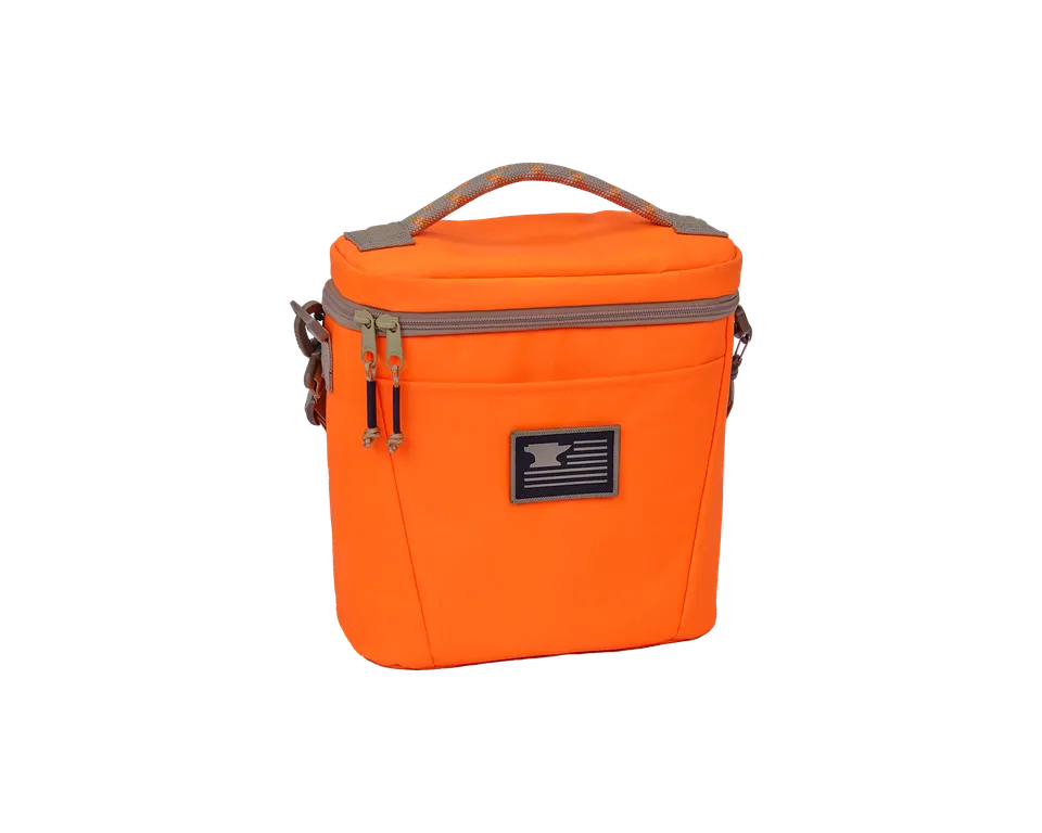 mountainsmith-sixer-evo-series-insulated-cooler-tote-for-6-cans-or-snacks image 1