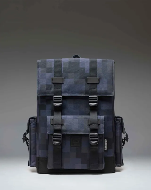 herschel-supply-minecraft-little-america-cube-backpack-limited-edition-gaming-ba image 1