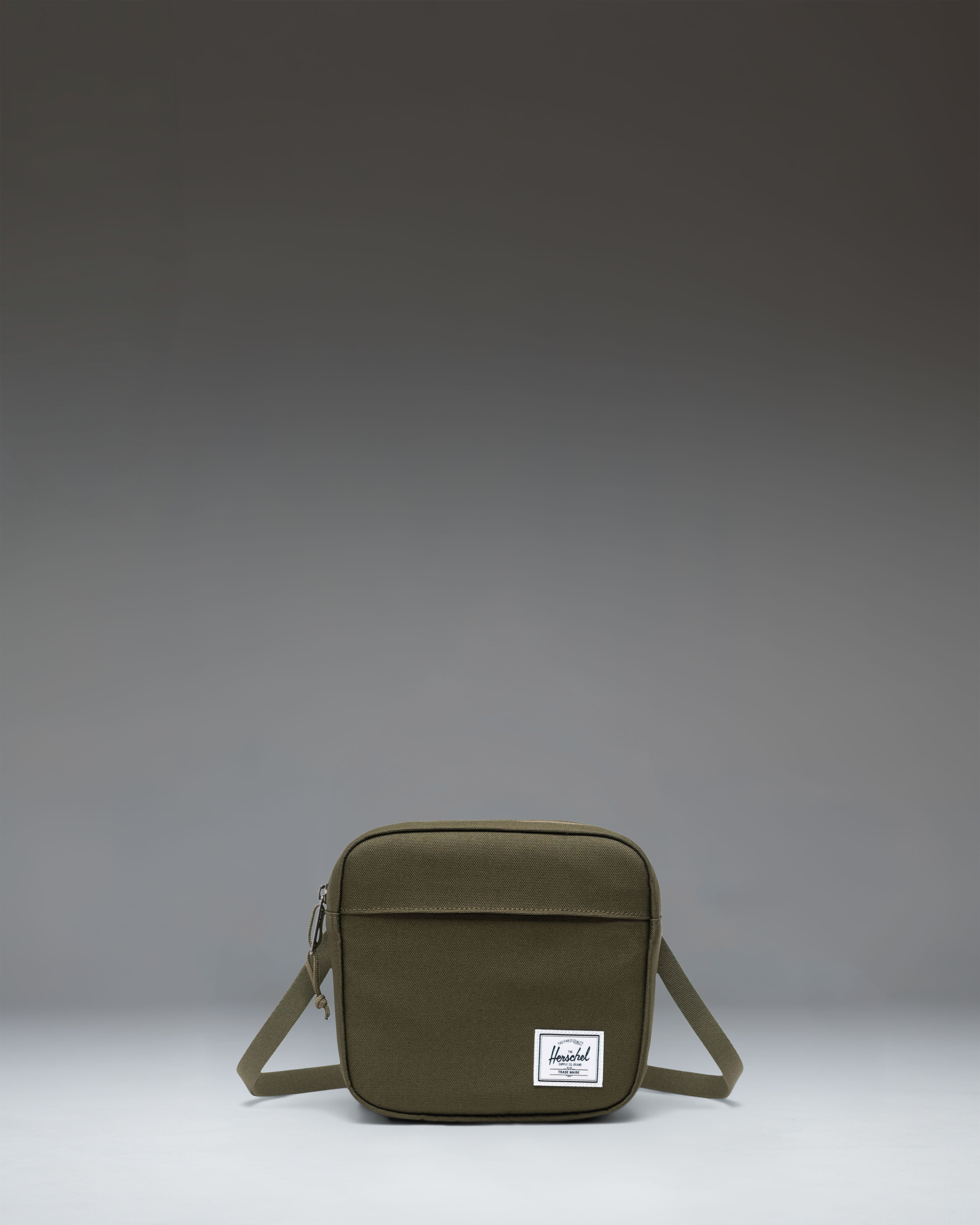 herschel-supply-classic-crossbody-compact-adjustable-strap-versatile image 5