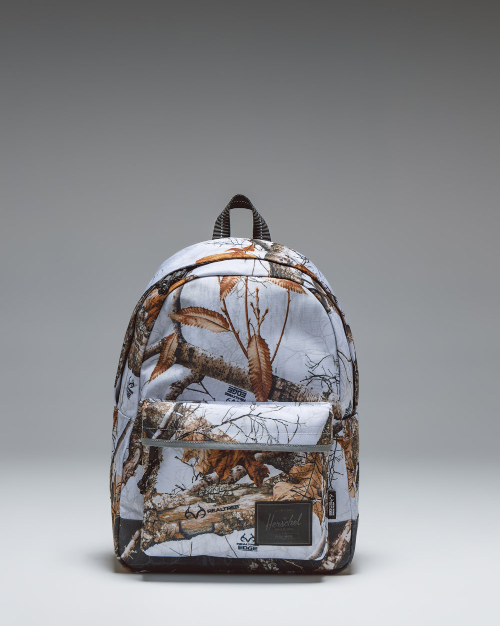 herschel-supply-realtree-classic-backpack-camo-design-versatile-daily-pack image 2