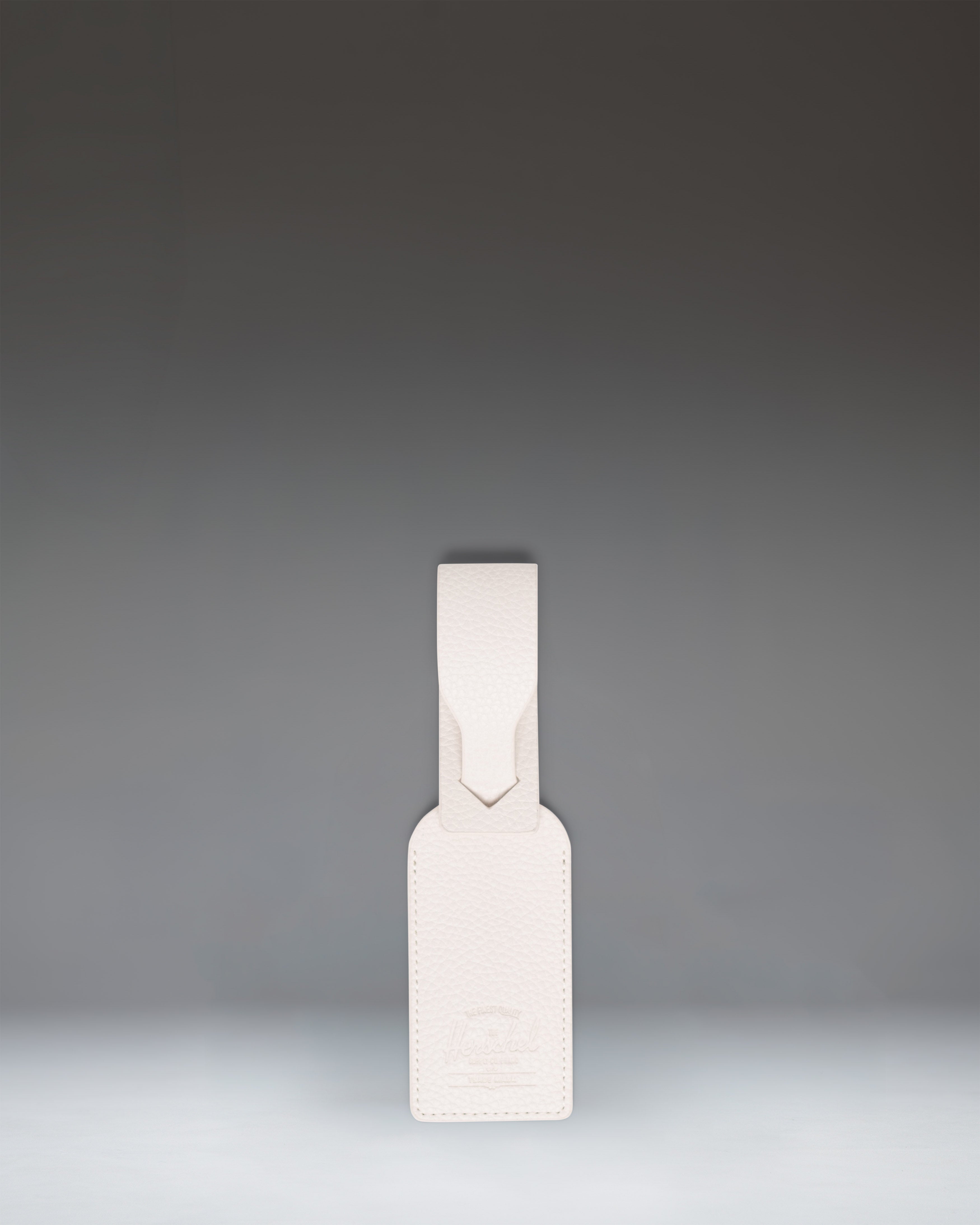 herschel-supply-luggage-tag-vegan-leather-pebbled-faux-leather-hidden-id-card image 4