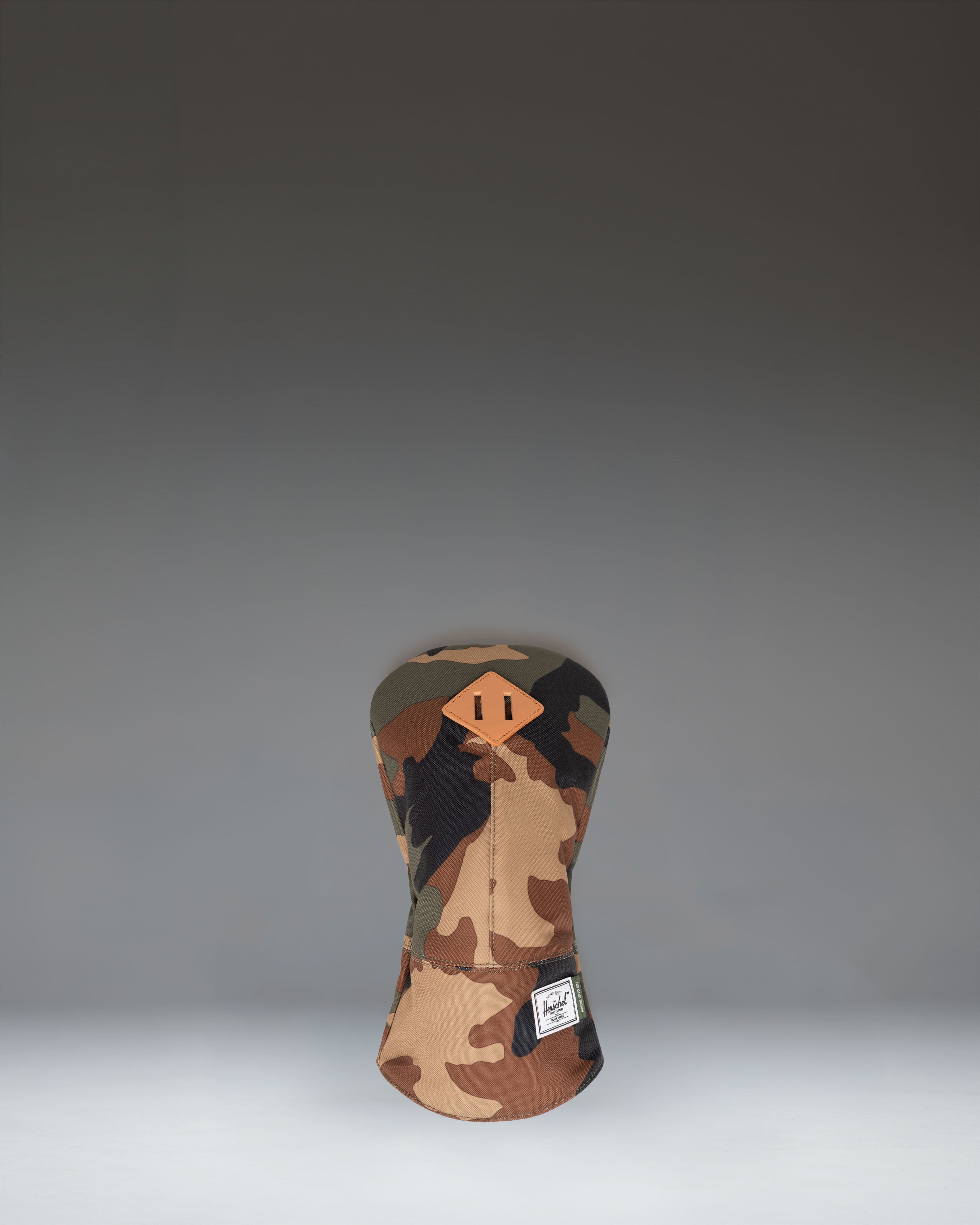 herschel-supply-heritage-driver-head-cover-with-sherpa-lining image 2