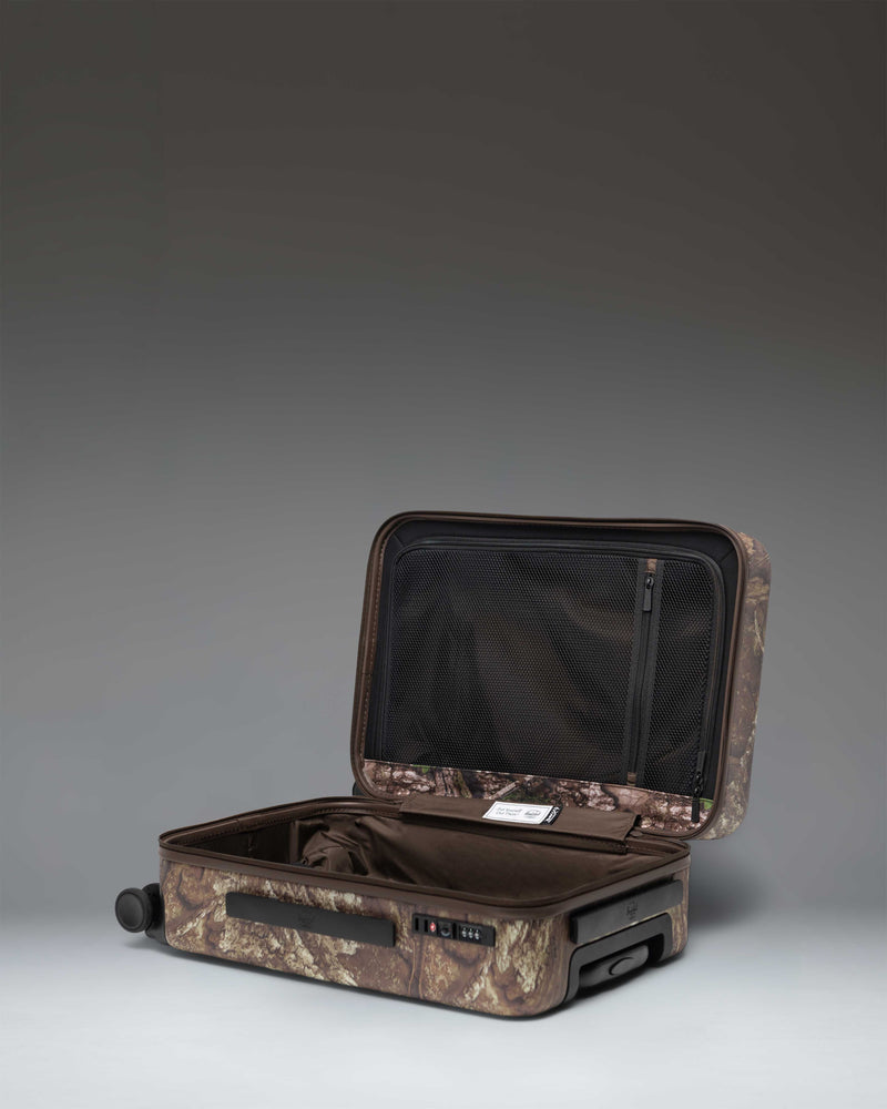 herschel-supply-heritage-large-co-luggage-with-realtree-apx-camo-carry-on-suitca image 6