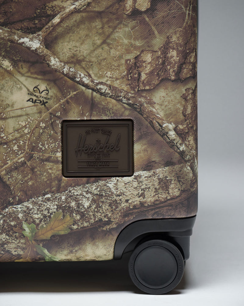 herschel-supply-heritage-large-co-luggage-with-realtree-apx-camo-carry-on-suitca image 7