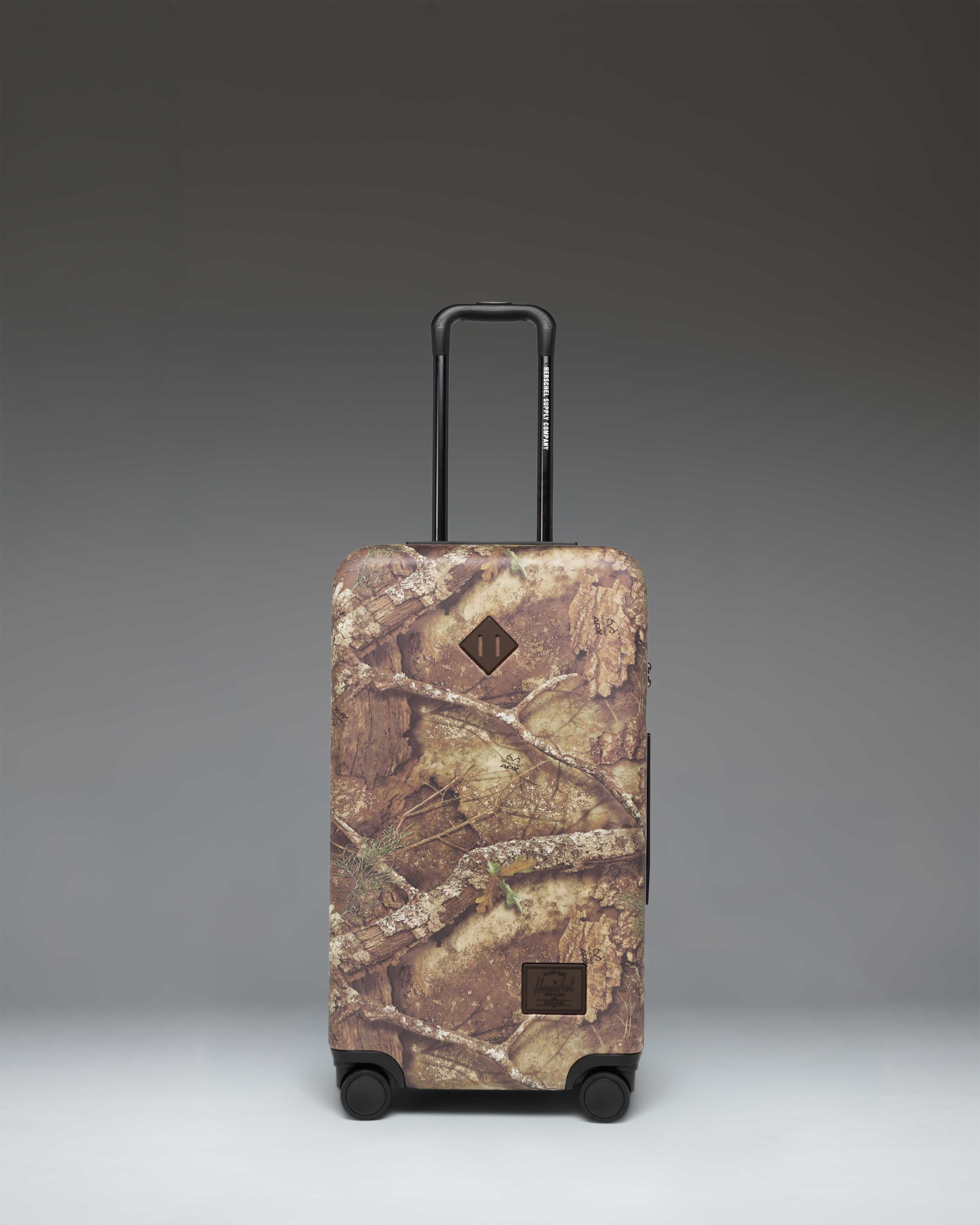 herschel-supply-realtree-heritage-medium-luggage image 2