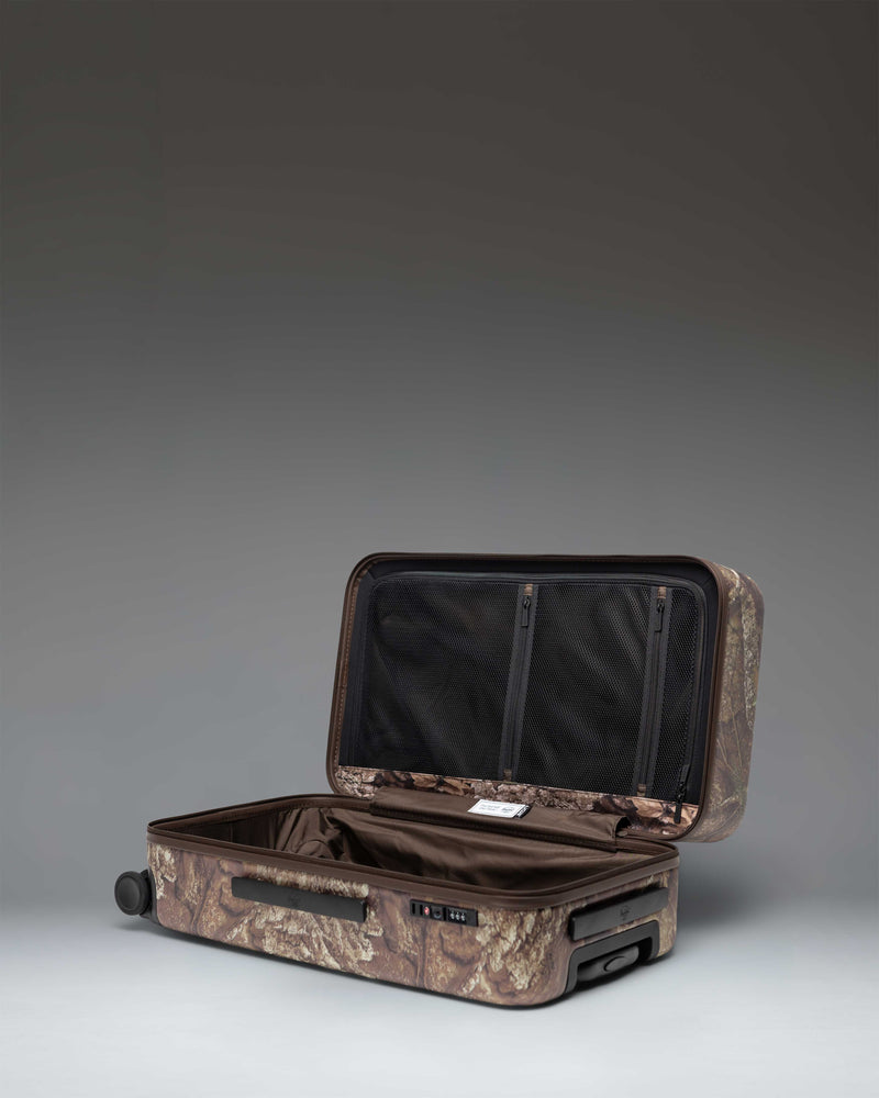 herschel-supply-realtree-heritage-medium-luggage image 6