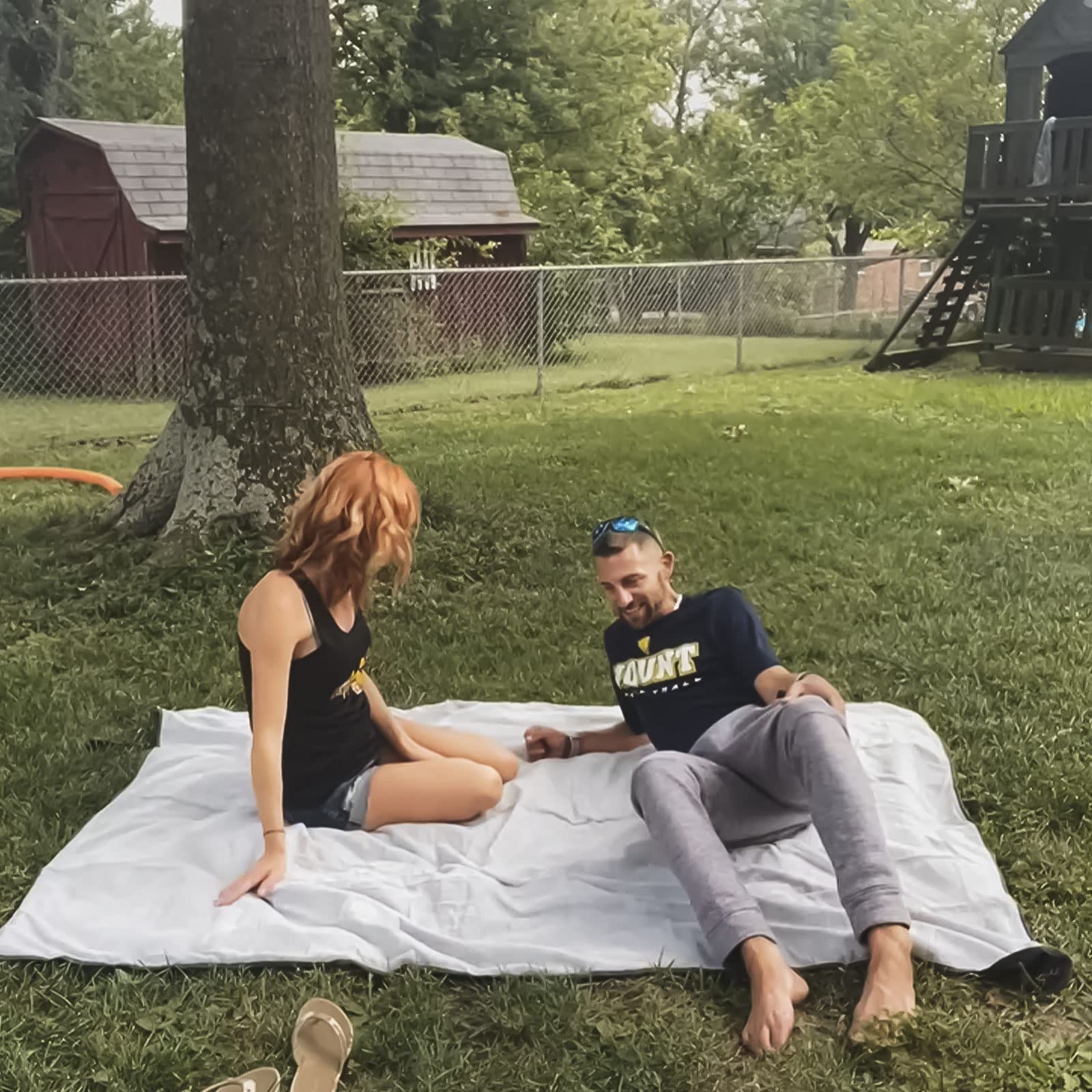kingcamp-sandproof-waterproof-picnic-blanket-beach-mat image 7
